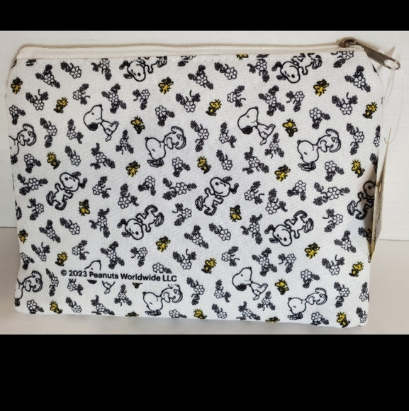 Peanuts Snoopy & Woodstock Makeup Toiletry Pouch Bag Case New - Picture 5 of 10